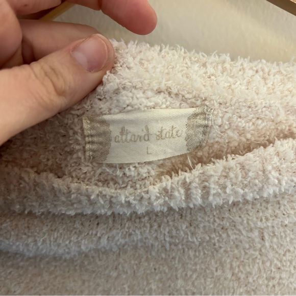 Altar'd state cropped sweater - Picture 4 of 5